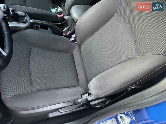 Синий Шевроле Круз, объемом двигателя 1.8 л и пробегом 127 тыс. км за 7500 $, фото 23 на Automoto.ua