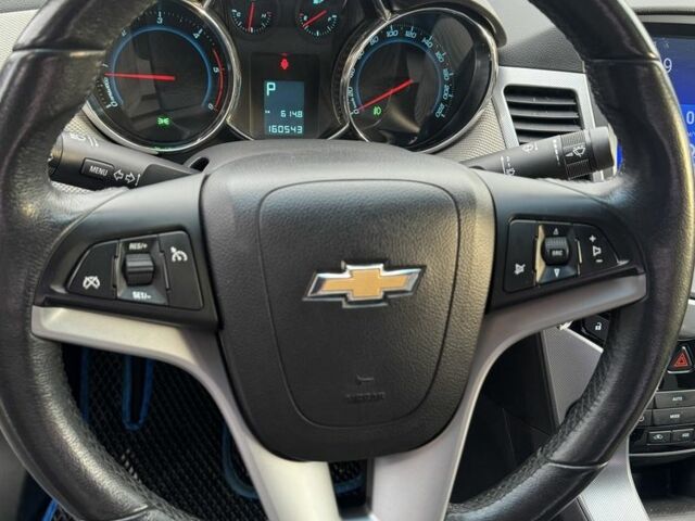 Синий Шевроле Круз, объемом двигателя 2 л и пробегом 160 тыс. км за 8900 $, фото 15 на Automoto.ua