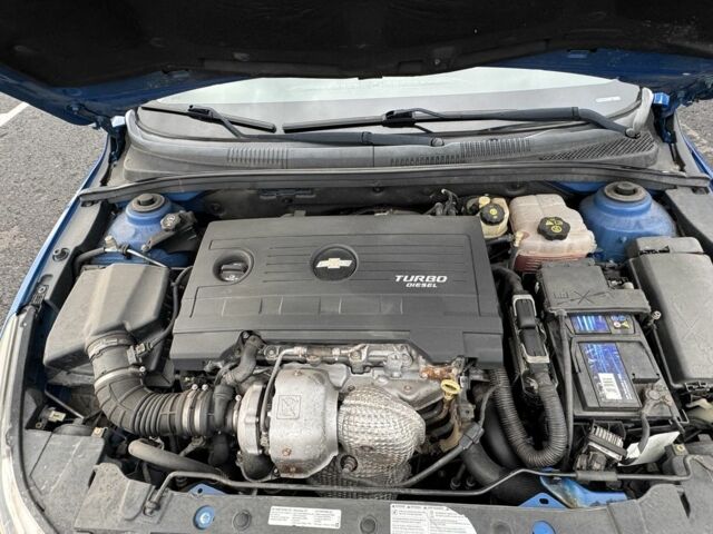 Синий Шевроле Круз, объемом двигателя 2 л и пробегом 160 тыс. км за 8900 $, фото 18 на Automoto.ua