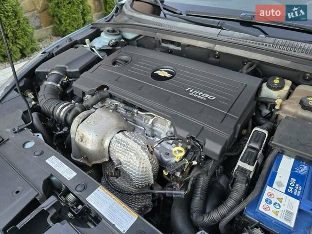 Синий Шевроле Круз, объемом двигателя 2 л и пробегом 127 тыс. км за 6950 $, фото 31 на Automoto.ua