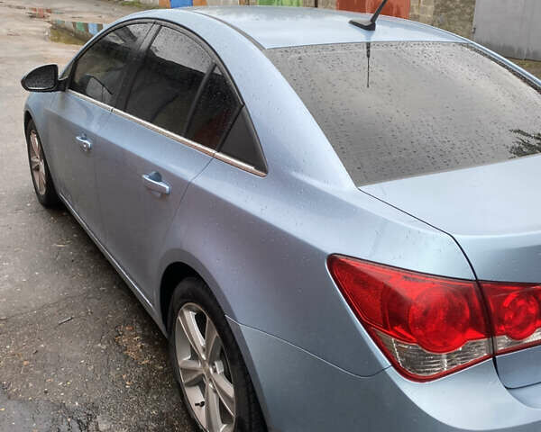 Синий Шевроле Круз, объемом двигателя 1.36 л и пробегом 123 тыс. км за 7500 $, фото 10 на Automoto.ua