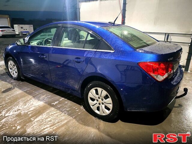 Синий Шевроле Круз, объемом двигателя 1.8 л и пробегом 240 тыс. км за 6700 $, фото 1 на Automoto.ua