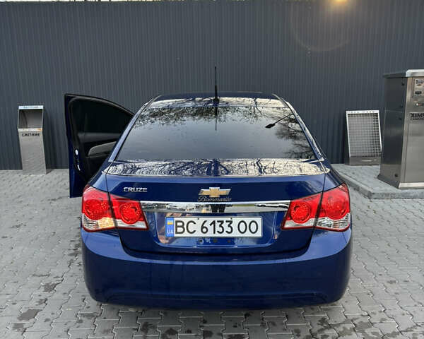 Синий Шевроле Круз, объемом двигателя 1.8 л и пробегом 153 тыс. км за 7300 $, фото 4 на Automoto.ua