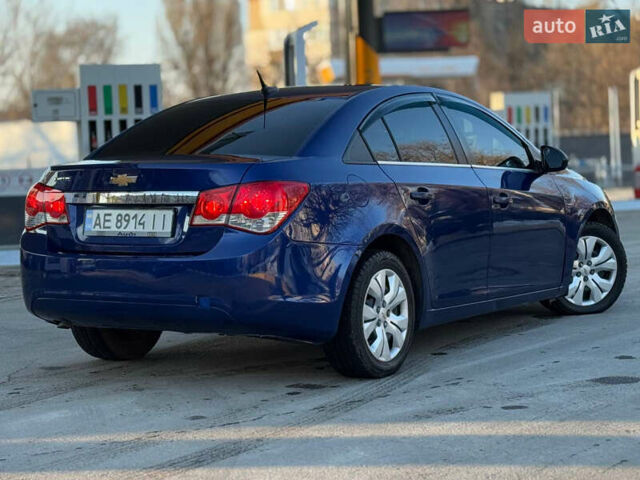 Синий Шевроле Круз, объемом двигателя 1.8 л и пробегом 258 тыс. км за 5699 $, фото 4 на Automoto.ua