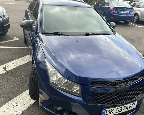 Синий Шевроле Круз, объемом двигателя 1.8 л и пробегом 256 тыс. км за 6500 $, фото 2 на Automoto.ua