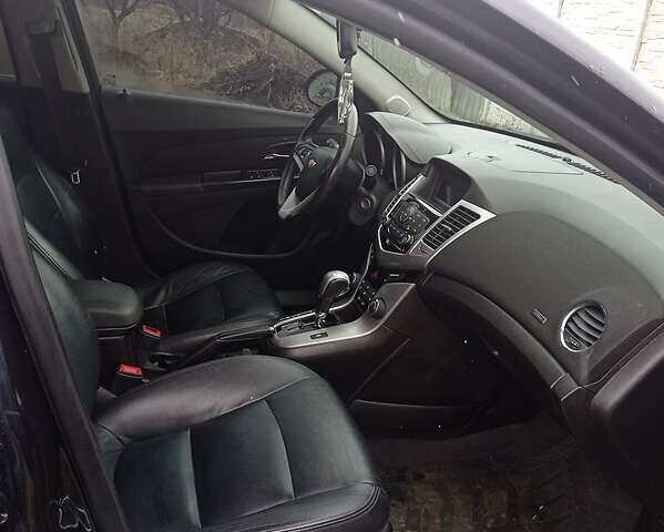 Синій Шевроле Круз, об'ємом двигуна 1.4 л та пробігом 252 тис. км за 6900 $, фото 6 на Automoto.ua