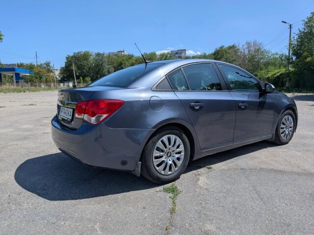 Синій Шевроле Круз, об'ємом двигуна 1.8 л та пробігом 213 тис. км за 6000 $, фото 8 на Automoto.ua