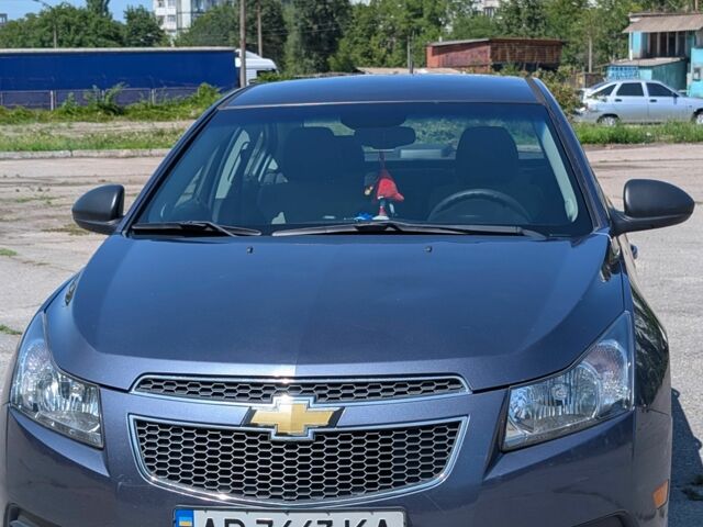 Синій Шевроле Круз, об'ємом двигуна 1.8 л та пробігом 213 тис. км за 6000 $, фото 1 на Automoto.ua