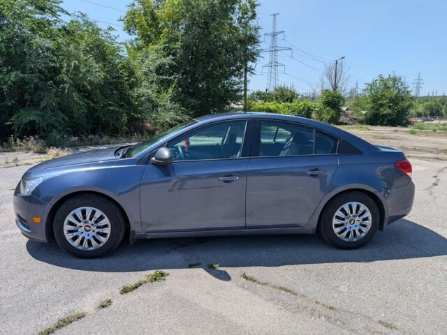 Синій Шевроле Круз, об'ємом двигуна 1.8 л та пробігом 213 тис. км за 6000 $, фото 4 на Automoto.ua