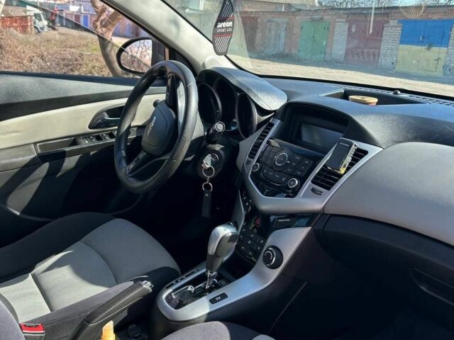 Синий Шевроле Круз, объемом двигателя 1.8 л и пробегом 232 тыс. км за 6500 $, фото 5 на Automoto.ua