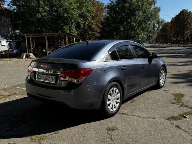 Синий Шевроле Круз, объемом двигателя 1.8 л и пробегом 200 тыс. км за 7200 $, фото 5 на Automoto.ua