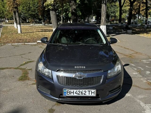Синий Шевроле Круз, объемом двигателя 1.8 л и пробегом 200 тыс. км за 7200 $, фото 1 на Automoto.ua