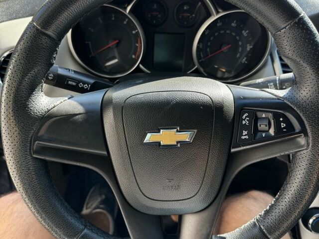 Синий Шевроле Круз, объемом двигателя 1.8 л и пробегом 200 тыс. км за 7200 $, фото 9 на Automoto.ua