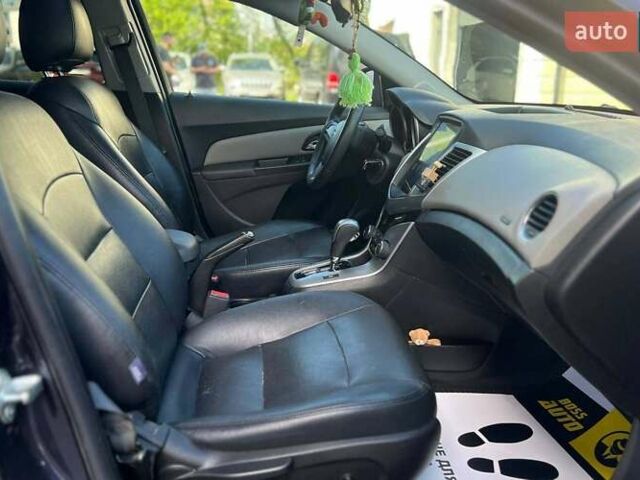 Синий Шевроле Круз, объемом двигателя 1.8 л и пробегом 125 тыс. км за 7500 $, фото 24 на Automoto.ua