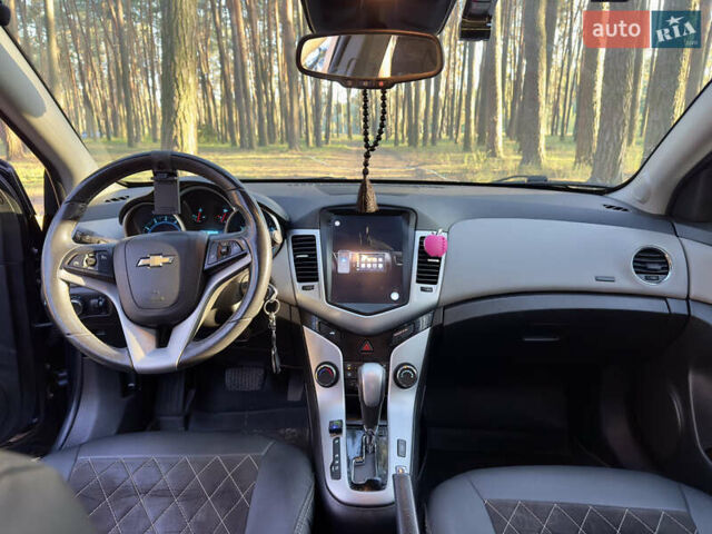 Синий Шевроле Круз, объемом двигателя 1.8 л и пробегом 161 тыс. км за 7500 $, фото 7 на Automoto.ua