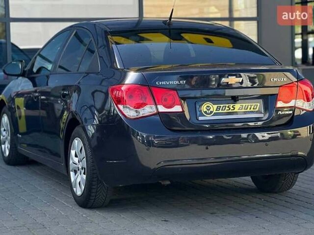 Синий Шевроле Круз, объемом двигателя 1.8 л и пробегом 125 тыс. км за 7500 $, фото 3 на Automoto.ua