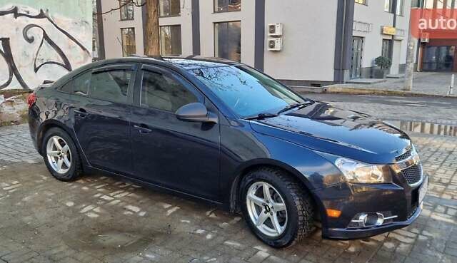 Синий Шевроле Круз, объемом двигателя 1.8 л и пробегом 153 тыс. км за 6600 $, фото 8 на Automoto.ua