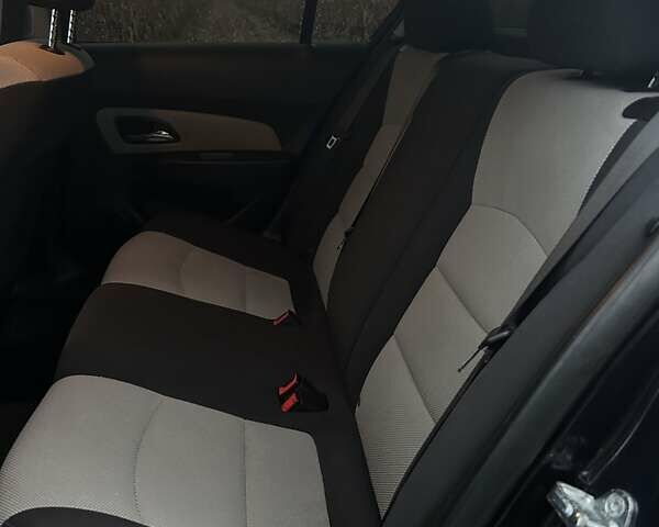 Синий Шевроле Круз, объемом двигателя 1.8 л и пробегом 192 тыс. км за 8000 $, фото 11 на Automoto.ua