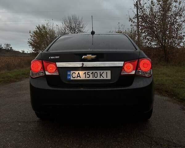 Синий Шевроле Круз, объемом двигателя 1.8 л и пробегом 192 тыс. км за 8000 $, фото 1 на Automoto.ua