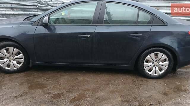 Синий Шевроле Круз, объемом двигателя 1.8 л и пробегом 198 тыс. км за 6500 $, фото 2 на Automoto.ua