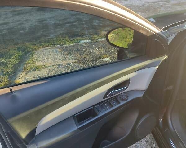 Синій Шевроле Круз, об'ємом двигуна 1.8 л та пробігом 192 тис. км за 7500 $, фото 6 на Automoto.ua