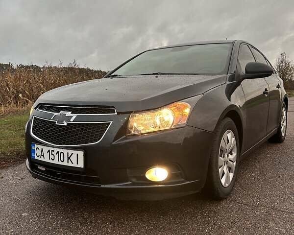 Синий Шевроле Круз, объемом двигателя 1.8 л и пробегом 192 тыс. км за 8000 $, фото 5 на Automoto.ua