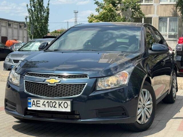 Синий Шевроле Круз, объемом двигателя 1.8 л и пробегом 136 тыс. км за 7200 $, фото 1 на Automoto.ua