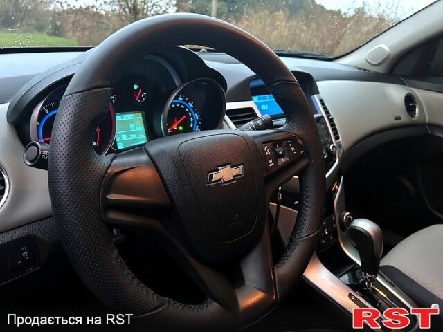 Синий Шевроле Круз, объемом двигателя 1.8 л и пробегом 191 тыс. км за 8200 $, фото 4 на Automoto.ua