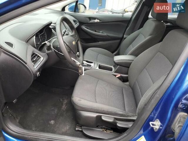 Синий Шевроле Круз, объемом двигателя 1.4 л и пробегом 121 тыс. км за 1300 $, фото 4 на Automoto.ua
