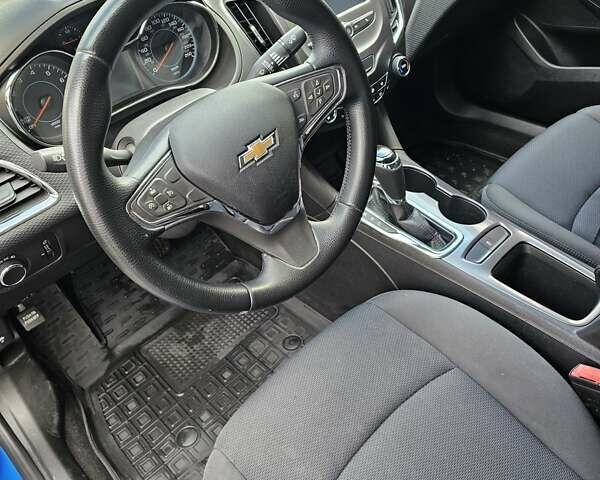 Синий Шевроле Круз, объемом двигателя 1.4 л и пробегом 175 тыс. км за 9000 $, фото 4 на Automoto.ua