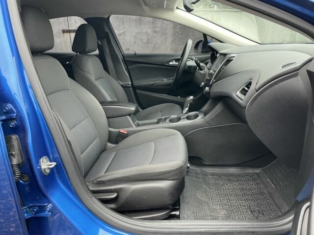 Синий Шевроле Круз, объемом двигателя 1.4 л и пробегом 175 тыс. км за 7990 $, фото 13 на Automoto.ua