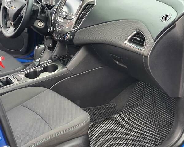 Синій Шевроле Круз, об'ємом двигуна 1.4 л та пробігом 115 тис. км за 9900 $, фото 14 на Automoto.ua