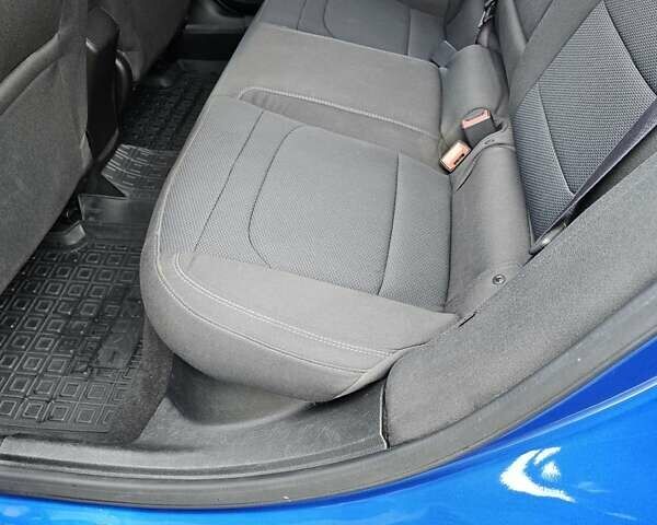 Синий Шевроле Круз, объемом двигателя 1.4 л и пробегом 175 тыс. км за 9000 $, фото 3 на Automoto.ua