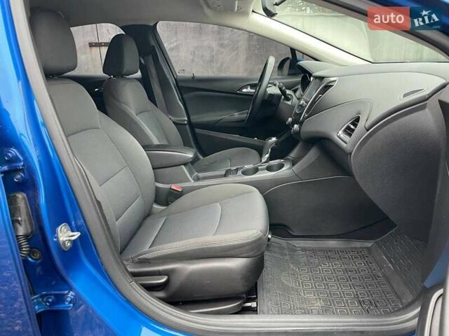 Синий Шевроле Круз, объемом двигателя 1.4 л и пробегом 176 тыс. км за 7990 $, фото 14 на Automoto.ua