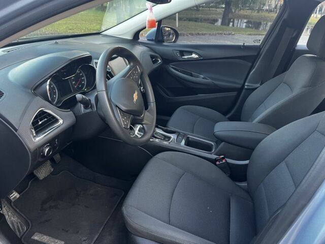 Синій Шевроле Круз, об'ємом двигуна 1.4 л та пробігом 176 тис. км за 9599 $, фото 4 на Automoto.ua