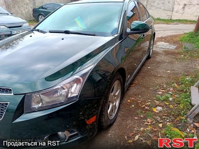 Зеленый Шевроле Круз, объемом двигателя 1.4 л и пробегом 177 тыс. км за 7500 $, фото 2 на Automoto.ua