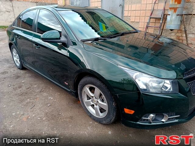 Зеленый Шевроле Круз, объемом двигателя 1.4 л и пробегом 177 тыс. км за 7500 $, фото 1 на Automoto.ua