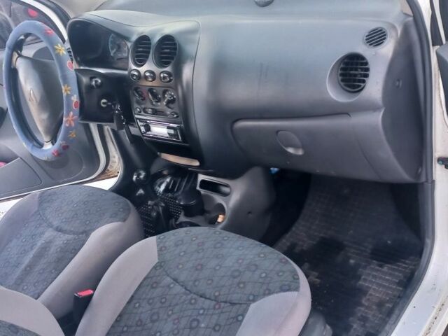 Білий Шевроле Інша, об'ємом двигуна 0.8 л та пробігом 143 тис. км за 2499 $, фото 7 на Automoto.ua