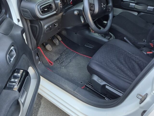 Білий Шевроле Інша, об'ємом двигуна 1.6 л та пробігом 93 тис. км за 9950 $, фото 3 на Automoto.ua