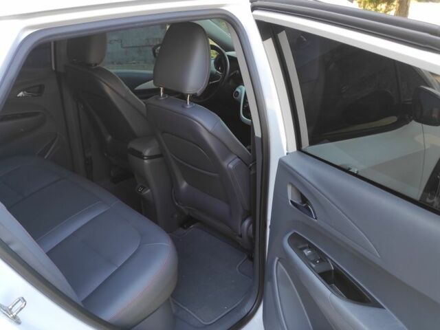 Белый Шевроле Другая, объемом двигателя 0 л и пробегом 90 тыс. км за 17000 $, фото 6 на Automoto.ua