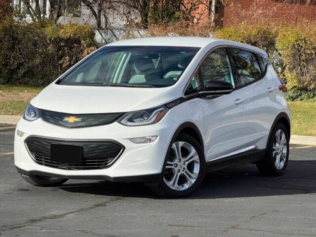 Белый Шевроле Другая, объемом двигателя 0 л и пробегом 31 тыс. км за 14700 $, фото 2 на Automoto.ua