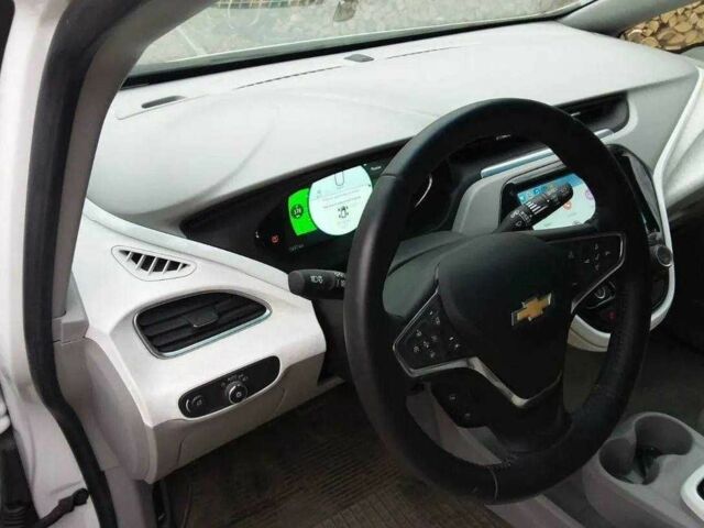 Белый Шевроле Другая, объемом двигателя 2 л и пробегом 76 тыс. км за 8100 $, фото 9 на Automoto.ua