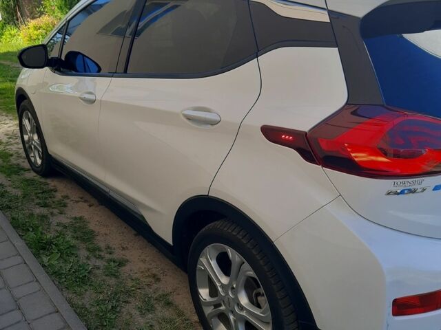 Белый Шевроле Другая, объемом двигателя 0 л и пробегом 35 тыс. км за 16500 $, фото 14 на Automoto.ua