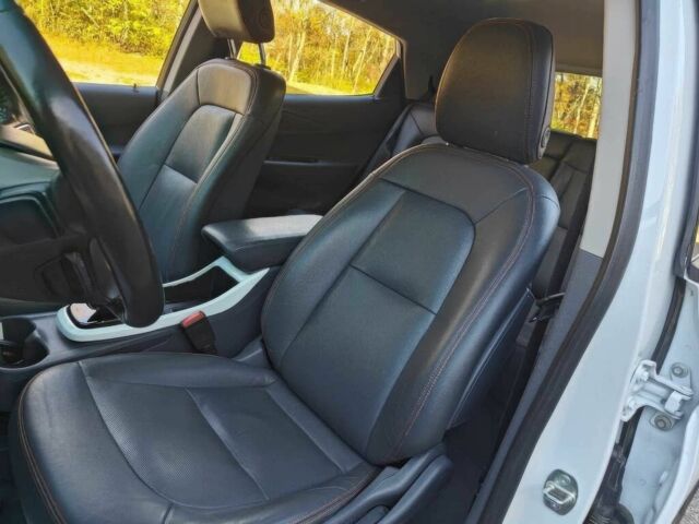 Белый Шевроле Другая, объемом двигателя 0 л и пробегом 15 тыс. км за 11500 $, фото 10 на Automoto.ua