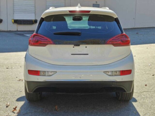 Белый Шевроле Другая, объемом двигателя 0 л и пробегом 23 тыс. км за 6400 $, фото 4 на Automoto.ua