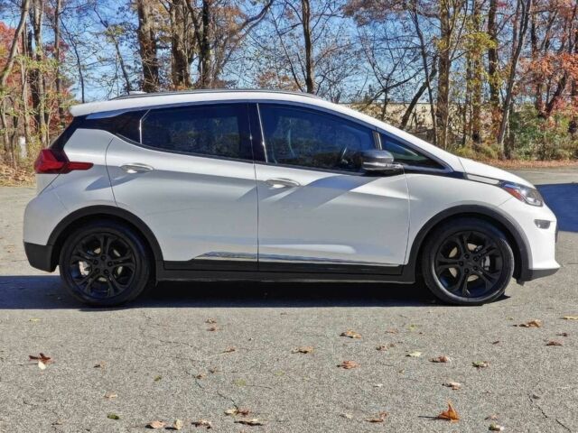 Белый Шевроле Другая, объемом двигателя 0 л и пробегом 30 тыс. км за 13000 $, фото 3 на Automoto.ua