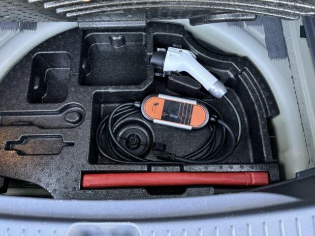 Белый Шевроле Другая, объемом двигателя 0 л и пробегом 59 тыс. км за 18300 $, фото 15 на Automoto.ua