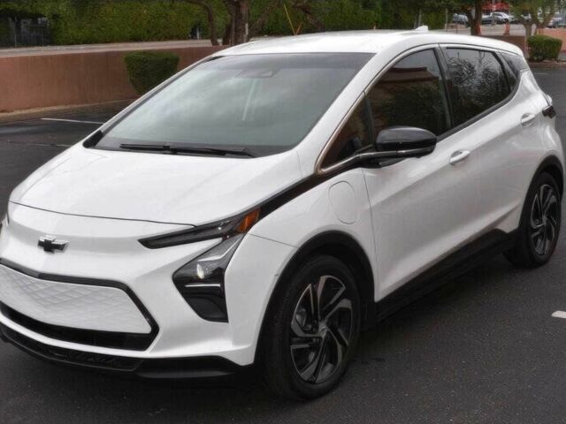 Белый Шевроле Другая, объемом двигателя 0 л и пробегом 12 тыс. км за 14000 $, фото 2 на Automoto.ua