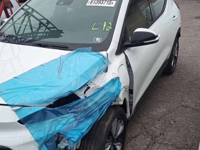 Белый Шевроле Другая, объемом двигателя 0 л и пробегом 31 тыс. км за 19900 $, фото 5 на Automoto.ua