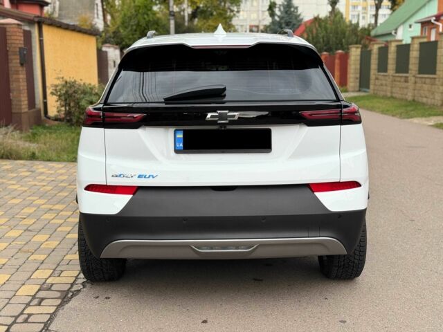 Білий Шевроле Інша, об'ємом двигуна 0 л та пробігом 18 тис. км за 22300 $, фото 4 на Automoto.ua